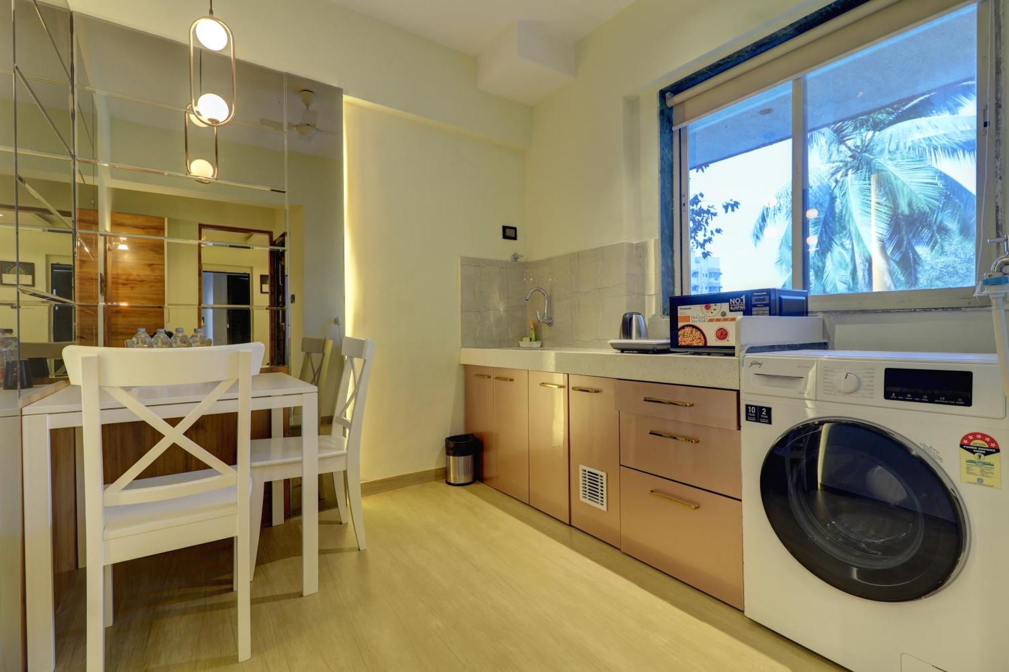 Home2 Suites And Service Apartments, Mumbai Airport Kültér fotó